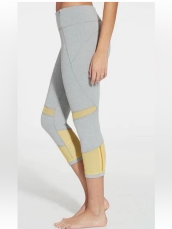 CALIA by Carrie Underwood Pants - Calia by Carrie Underwood Filament Capri Leggings Color Heather Gray & Yellow L